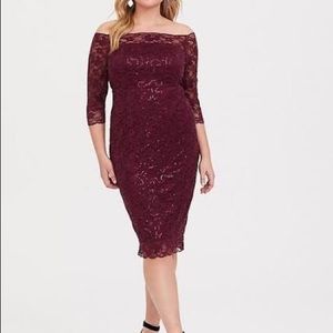 Torrid burgundy sequin lace bodycon dress